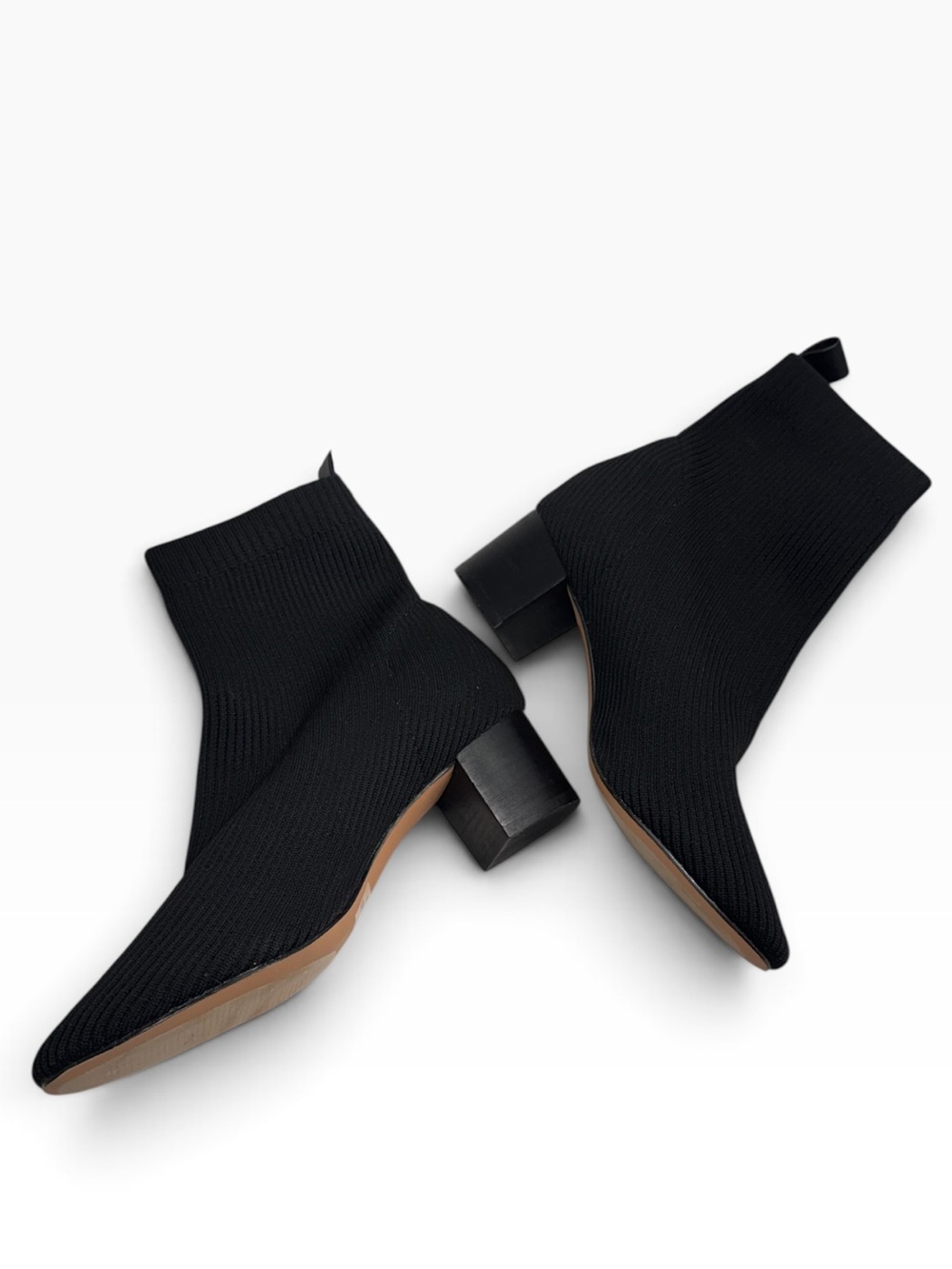 Joie Neely Women’s Black Ribbed Stretch Knit Ankle Boot Size 7